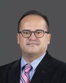 Flavio Rocha Headshot.