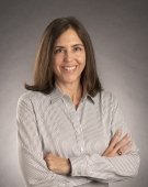 Katie Clemmons Professional Headshot. 