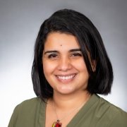 Lonika Sood Headshot.