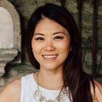 Sally Yuan Headshot.