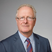 Derek van Bever Headshot.