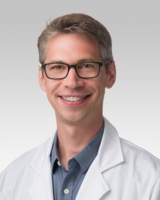 Andrew Ketterer Headshot.
