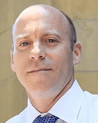 Carlo Rosen Headshot.