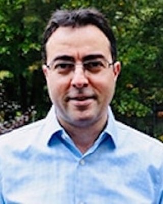 Fadi Badlissi headshot.