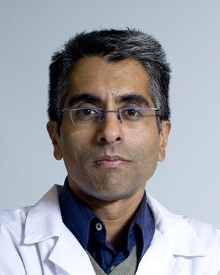 Anand Viswanathan Headshot.