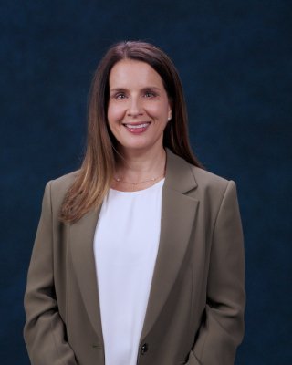Bronwyn MacInnis