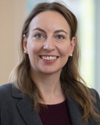 Headshot of Stephanie Collier