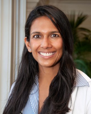 headshot of Shruti Gupta.