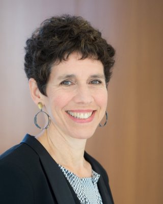 Jenny Potter headshot