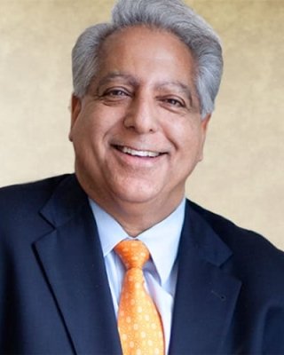 Sanjiv Chopra Headshot