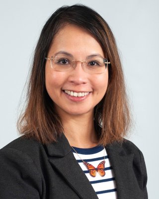 Headshot of Van Khue Ton.