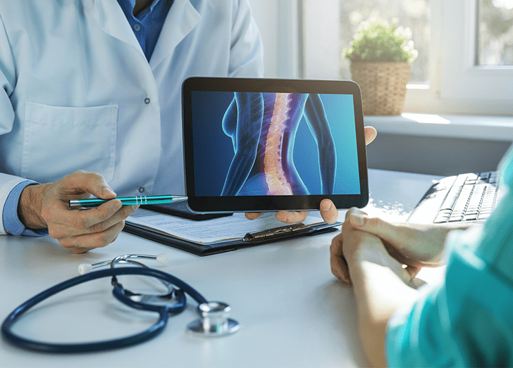 Evaluating and Treating Pain.