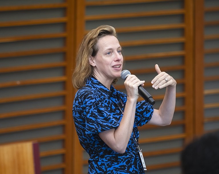 Elissa Hall teaches in a Harvard Macy Institute program.