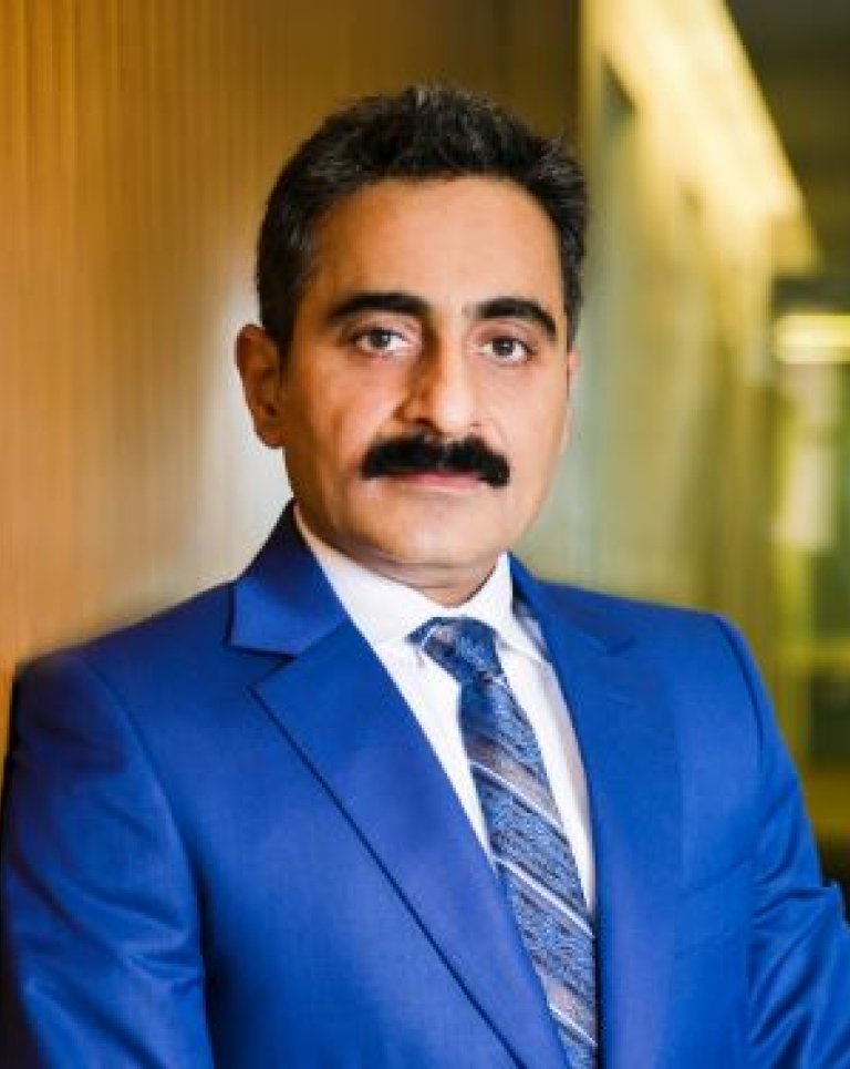 Anuj Pasrija Headshot