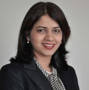 Priti L Mishall Headshot.