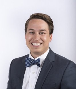 headshot of Colin Uyeki